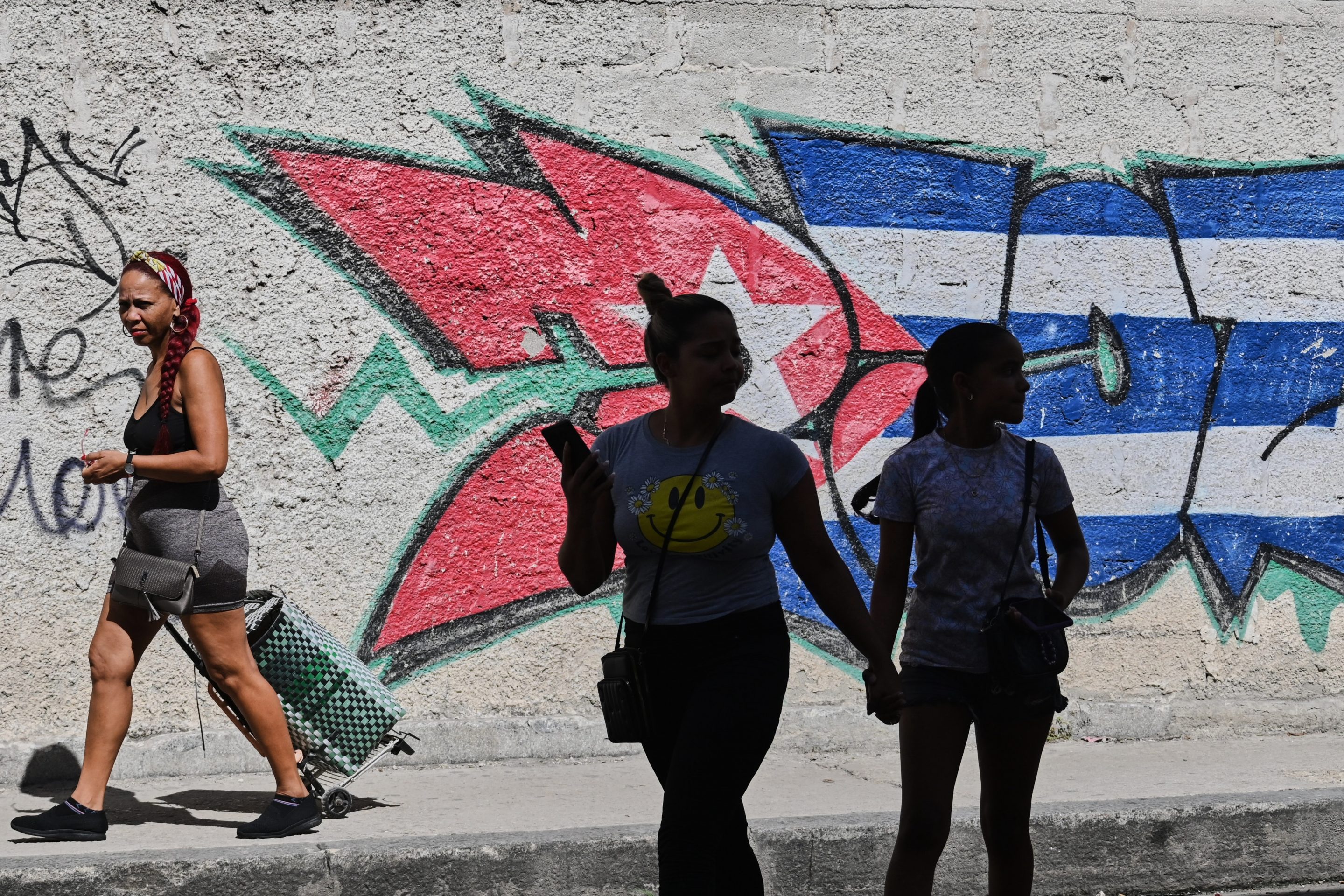 Cuba Brings Country to Standstill as Energy Crisis Deepens