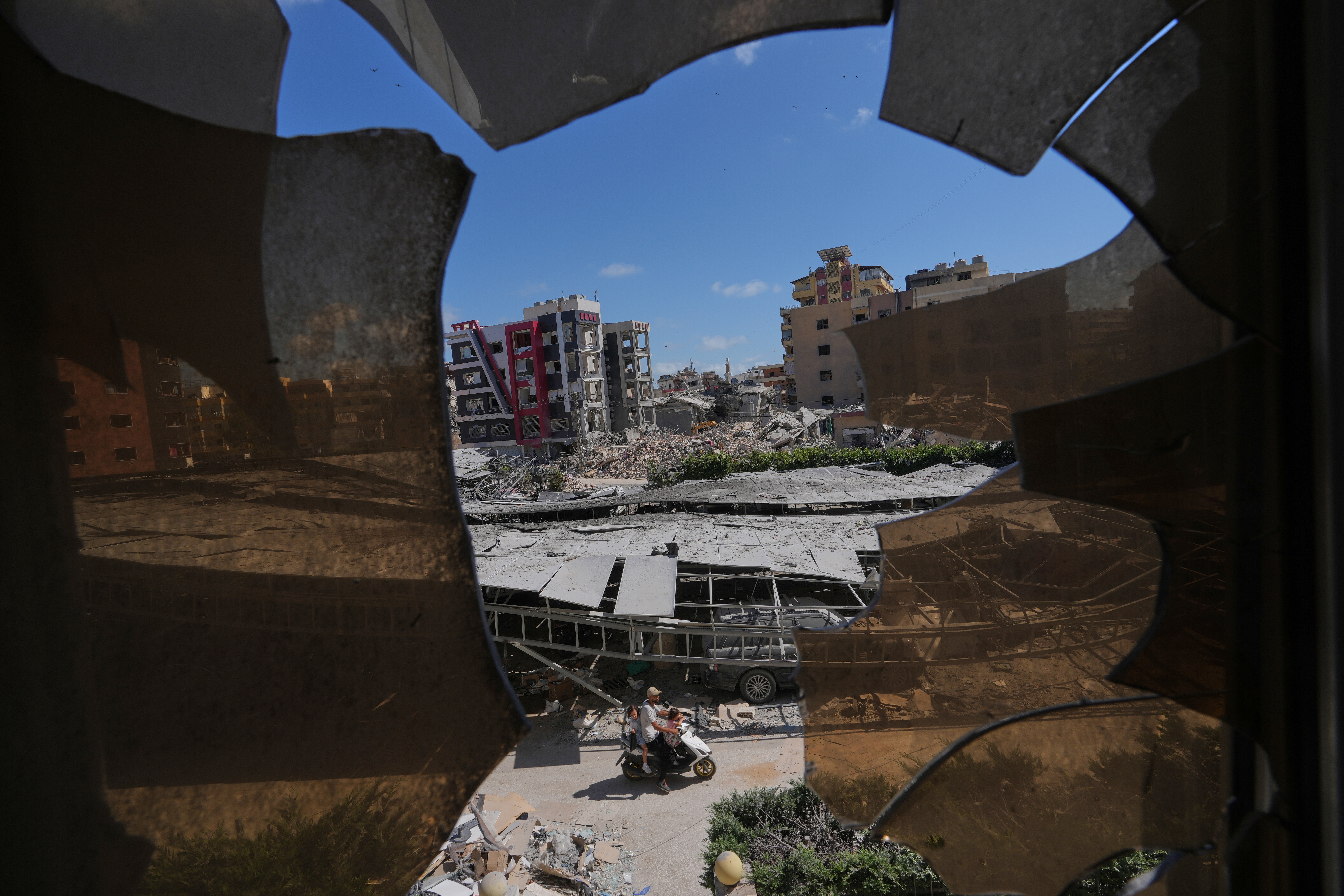 Government publishes decree to speed up infrastructure works