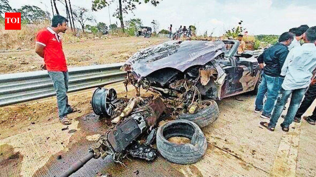 Road crash in Feni kills two when bus rear-ends truck